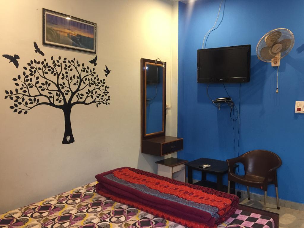 Akash Continental Hotel Rishīkesh Eksteriør billede